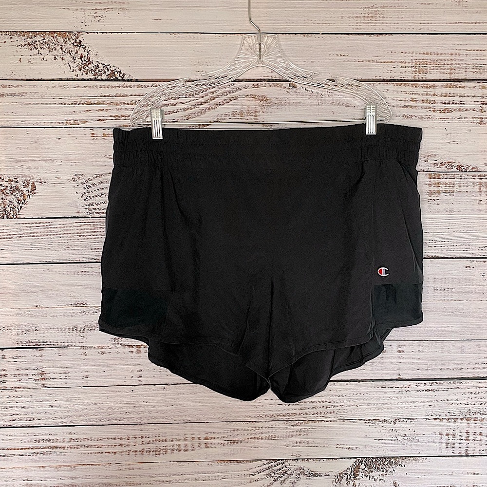 Champion womens active shorts. Size 2X